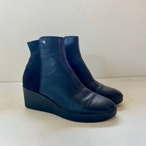 Vionic Skylar Comfort Wedge Heel Short Ankle Boot Black Leather Womens 7.5